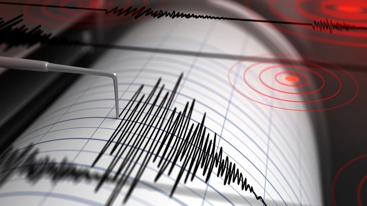 AFAD açıkladı: Akdeniz'de korkutan deprem