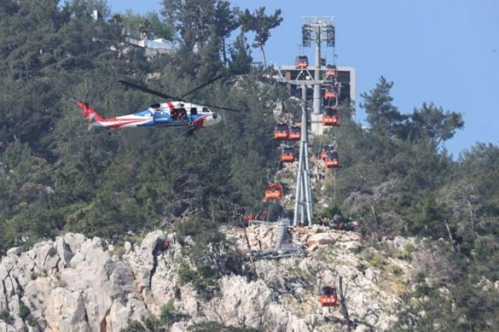 Antalya’da teleferik kazası;1 kişi hayatını kaybetti, mahsur kalanların tamamı kurtarıldı