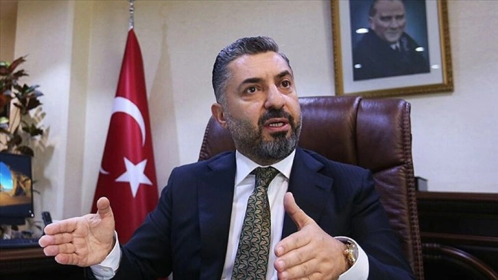 Ebubekir Şahin: 