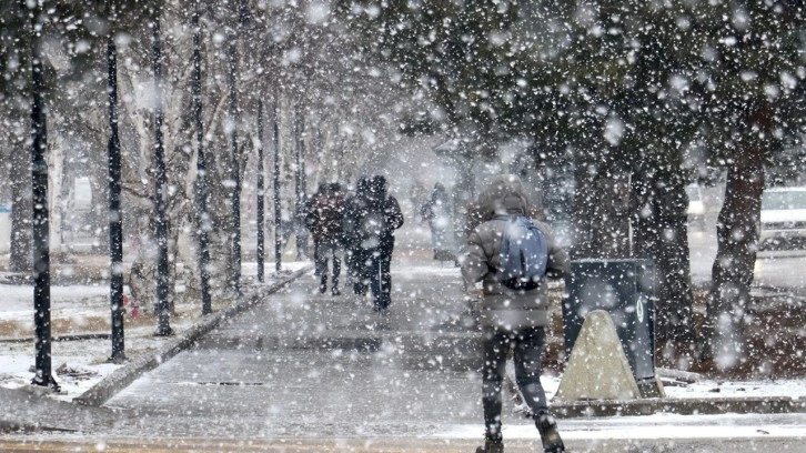 FLAŞ! Eğitim-öğretime bir gün ara verildi. Bu kentte oturanlar dikkat