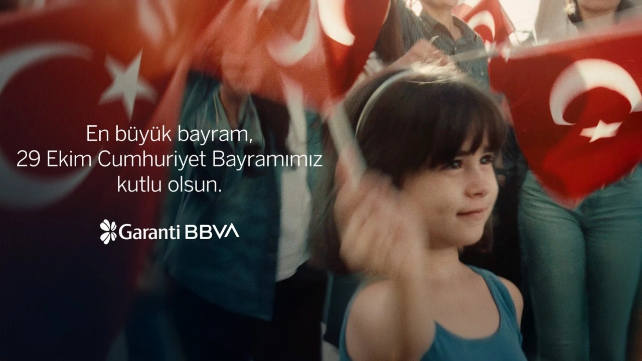 Garanti BBVA, Cumhuriyetin 101'inci yılını özel bir filmle kutluyor