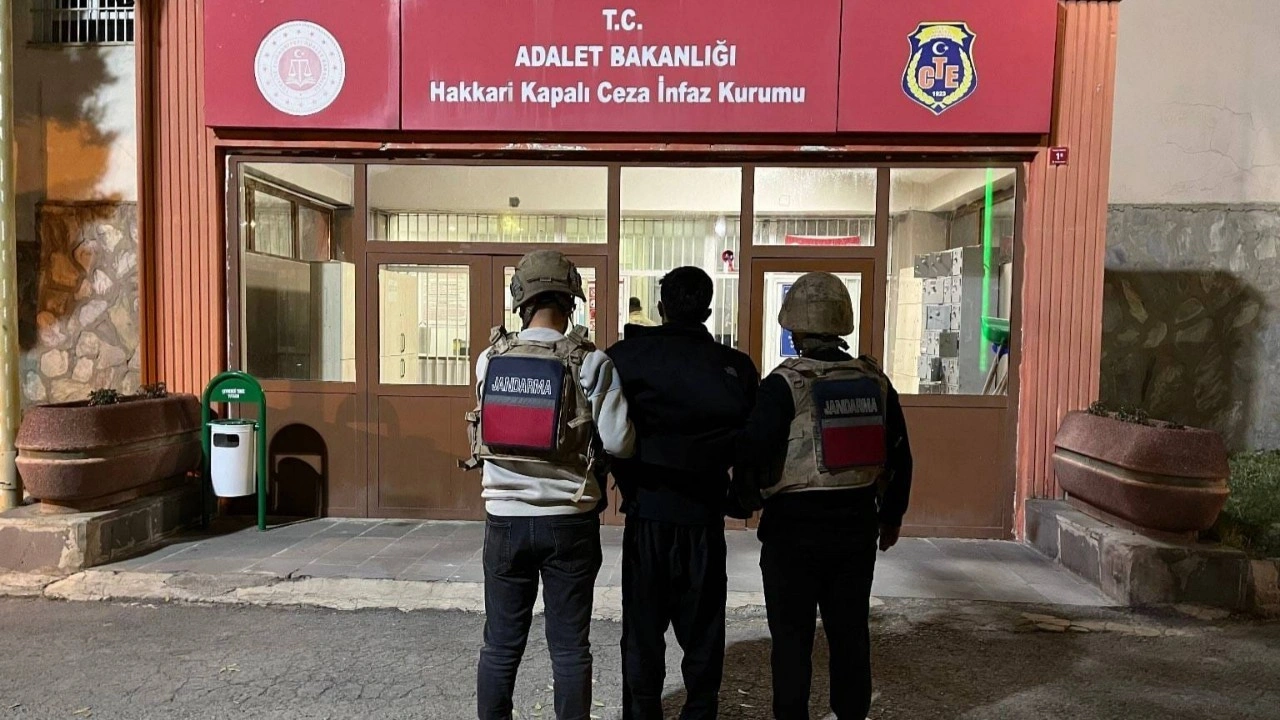 Hakkari'de istismardan aranan hükümlü yakalandı