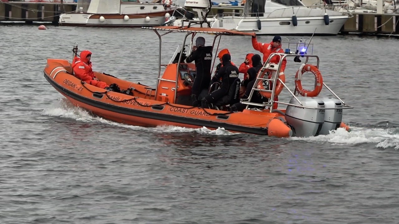 İstanbul Şile'de balıkçı teknesi battı: 1 kişi kayıp!