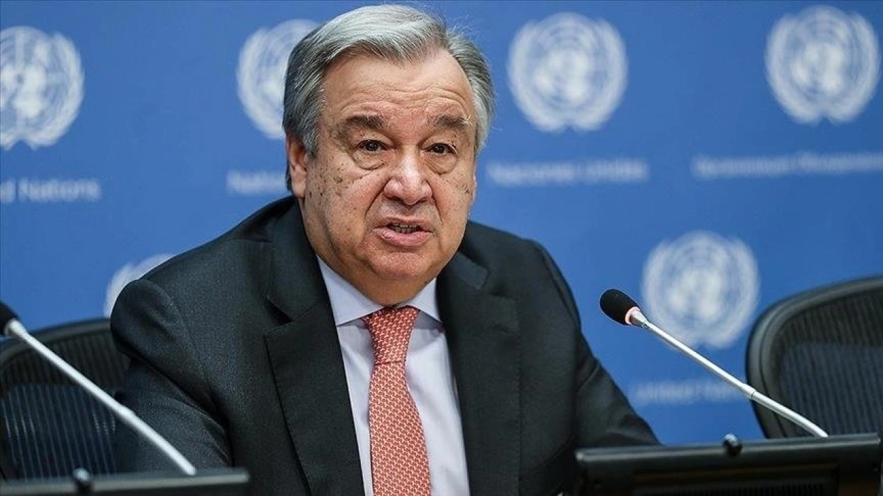 Katil İsrail'in Guterres'i “istenmeyen adam” ilan etmesine dünyadan tepki