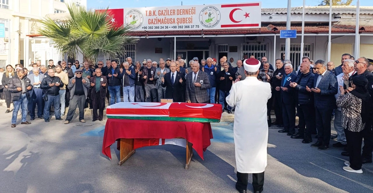 Kıbrıs Barış Harekatı gazilerinden Faik Alar için askeri tören düzenlendi