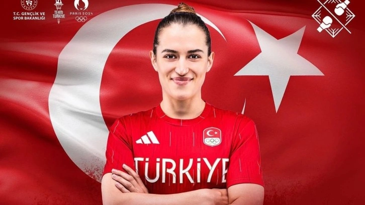 Milli boksör Esra Yıldız Kahraman, bronz madalya kazandı