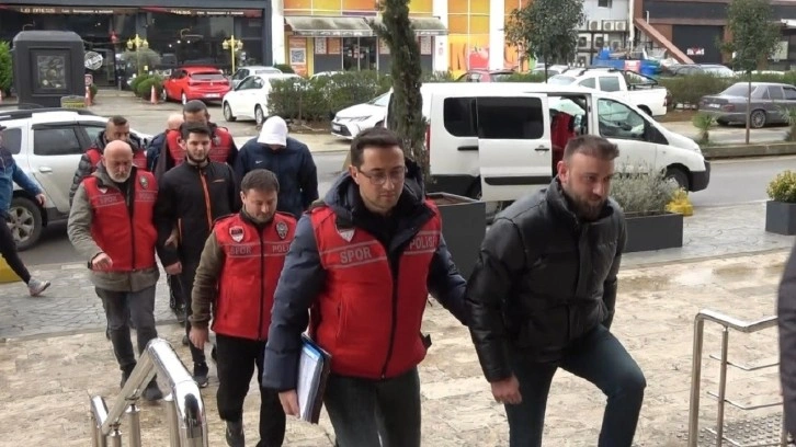 Olaylı Fenerbahçe Trabzonspor maçında yeni gelişme! Gözaltına alınan 12 kişi adliyeye sevk edildi