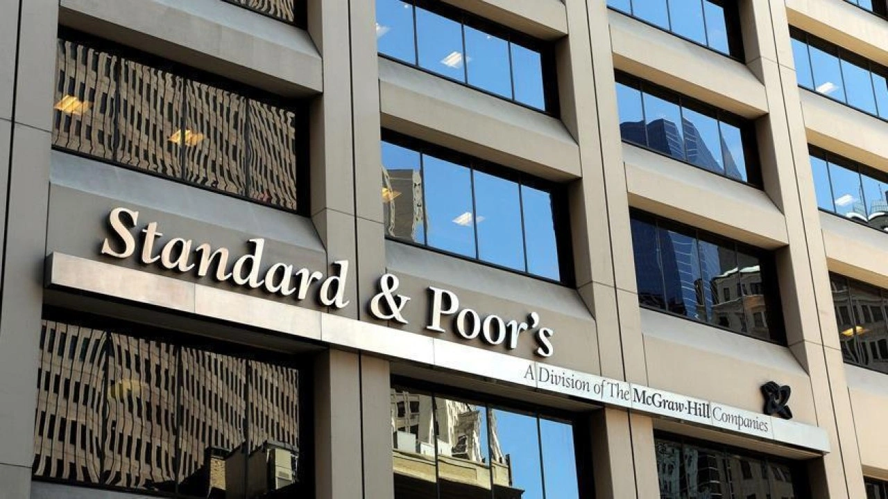 S&#038;P, Türkiye'nin kredi notunu yükseltti