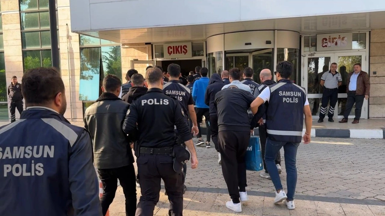 Samsun merkezli 13 ilde yasa dışı bahis operasyonunda 39 gözaltı