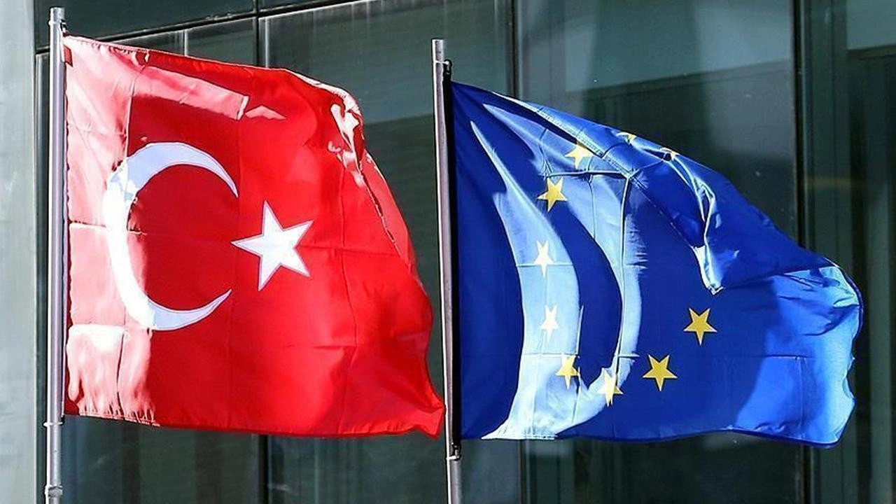 Savunmasını güçlendirmek isteyen Avrupa, Türkiye ile ilişkileri yakınlaştırıyor