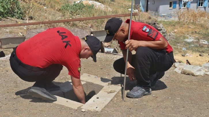 Su kuyuları ile mısır ve pamuk tarlaları aranıyor