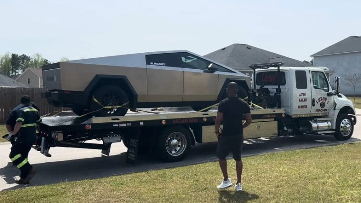 Tesla Cybertruck Sahipleri, Sorun Yaşamaya Başladılar