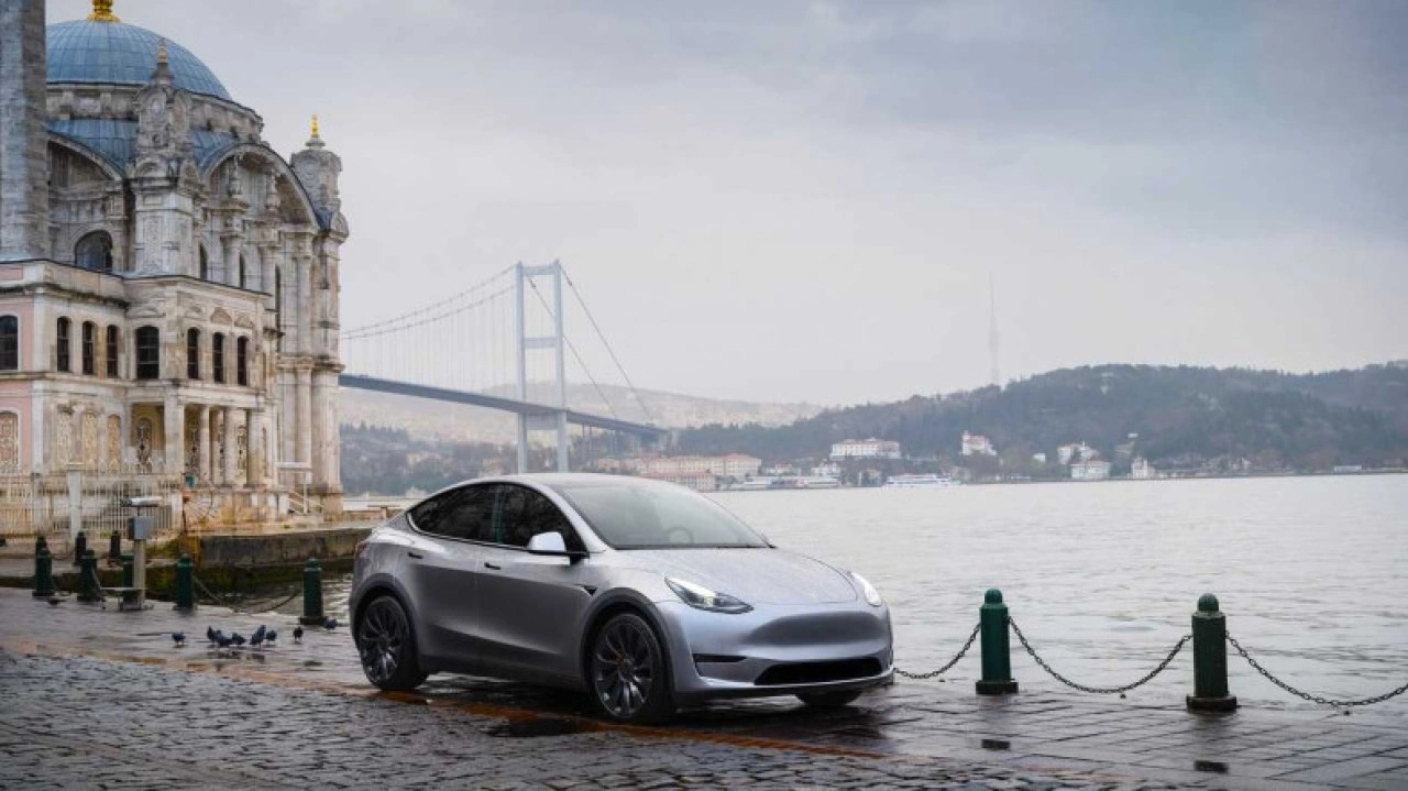 Tesla, İstanbul'da 