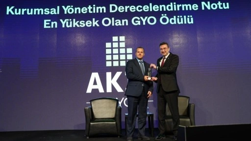 Akiş GYO’ya ‘Kurumsal Yönetim Derecelendirme Notu En Yüksek Olan GYO’ ödülü