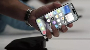 Apple'a Türk avukat şoku! İcra yoluyla telefonunu tamir ettirdi!