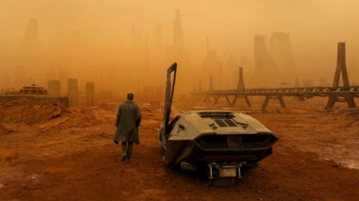 Blade Runner 2049'un Yapımcısından Tesla ve Warner Bros'a Dava