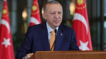 Cumhurbaşkanı Erdoğan, Deprem Konutları Kura ve Anahtar Teslim Töreni'nde konuşuyor