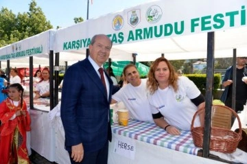 Cumhurbaşkanı Ersin Tatar, Karşıyaka Taş Armudu (Ahlat) Festivali’ne katıldı