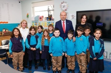 Cumhurbaşkanı Tatar Sydney'de Maarif Okullarını ziyaret etti