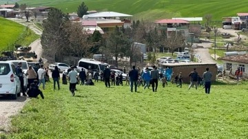 Diyarbakır'da silahlı, taşlı seçim kavgası