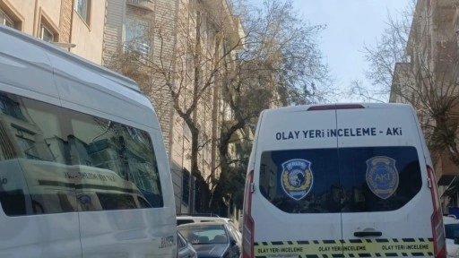 Genç kadın cam silerken 4'üncü kattan düşüp öldü