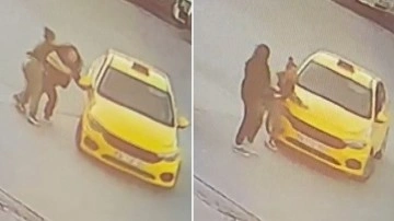 Görüntüler ortaya çıktı! Taksici, aracı teklemeyen anne-kıza İngiliz anahtarıyla böyle saldırmış