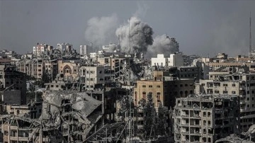 İsrail ordusu Gazze'de 3 evi vurdu: En az 17 ölü