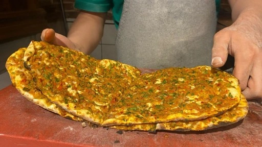 İstanbul'da lahmacun fiyatı tartışması