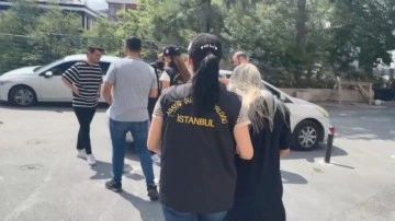 Kadıköy'de evlerden ziynet eşyası çalan şüpheliler yakalandı