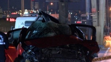 Kayganlaşan yolda kontrolden çıkan otomobilin genç sürücüsü hayatını kaybetti!
