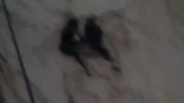 Korku dolu anlar kamerada: Cizre'de sele kapılan 2 kişi son anda böyle kurtuldu