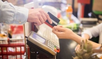 Kredi kartı harcamaları kasım indirimleriyle rekora kırdı