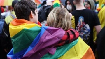 Mahkemeden eşcinsel evlilik kararı: Anayasaya aykırı