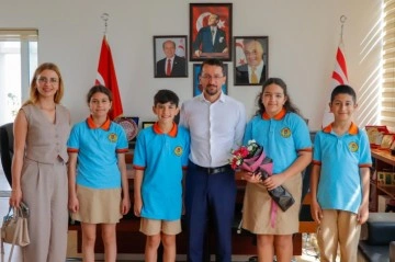Polatpaşa İlkokulu öğrencileri Gazimağusa Belediyesi'ne ziyarette bulundu