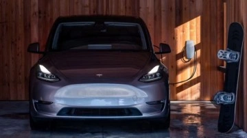 Tesla Robotaksi, Benzersiz Bir Şarj Teknolojisiyle Gelecek