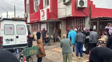 Türk Kızılay Şube Başkanı ve 2 personel darbedildi! Hatay'da Kızılay çalışanlarına saldırı